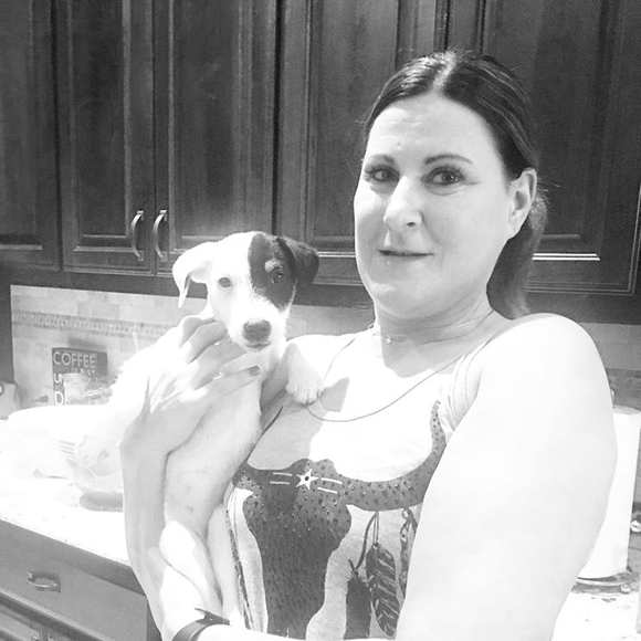 Meet your Posher, Toni - Picture 1 of 1